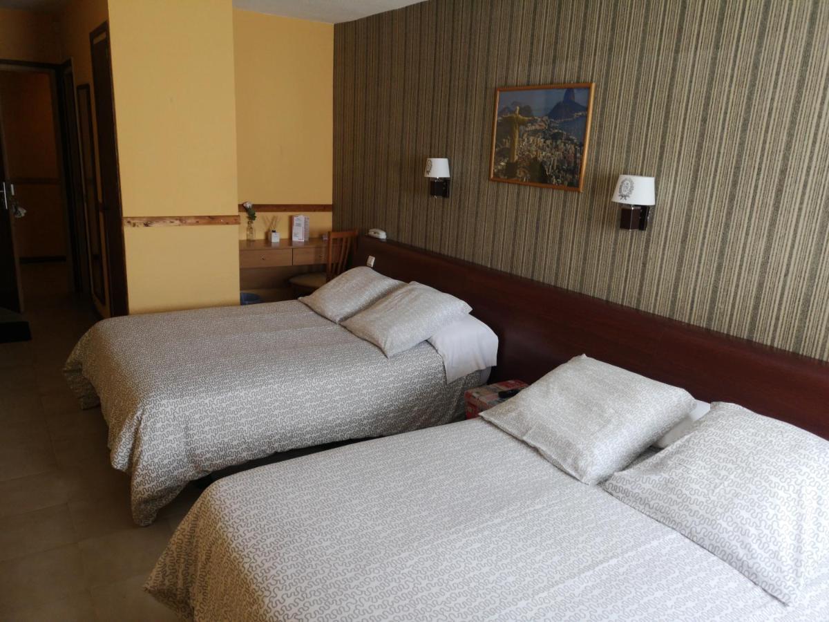Hotel Copacabana パス・デ・ラ・カサ エクステリア 写真
