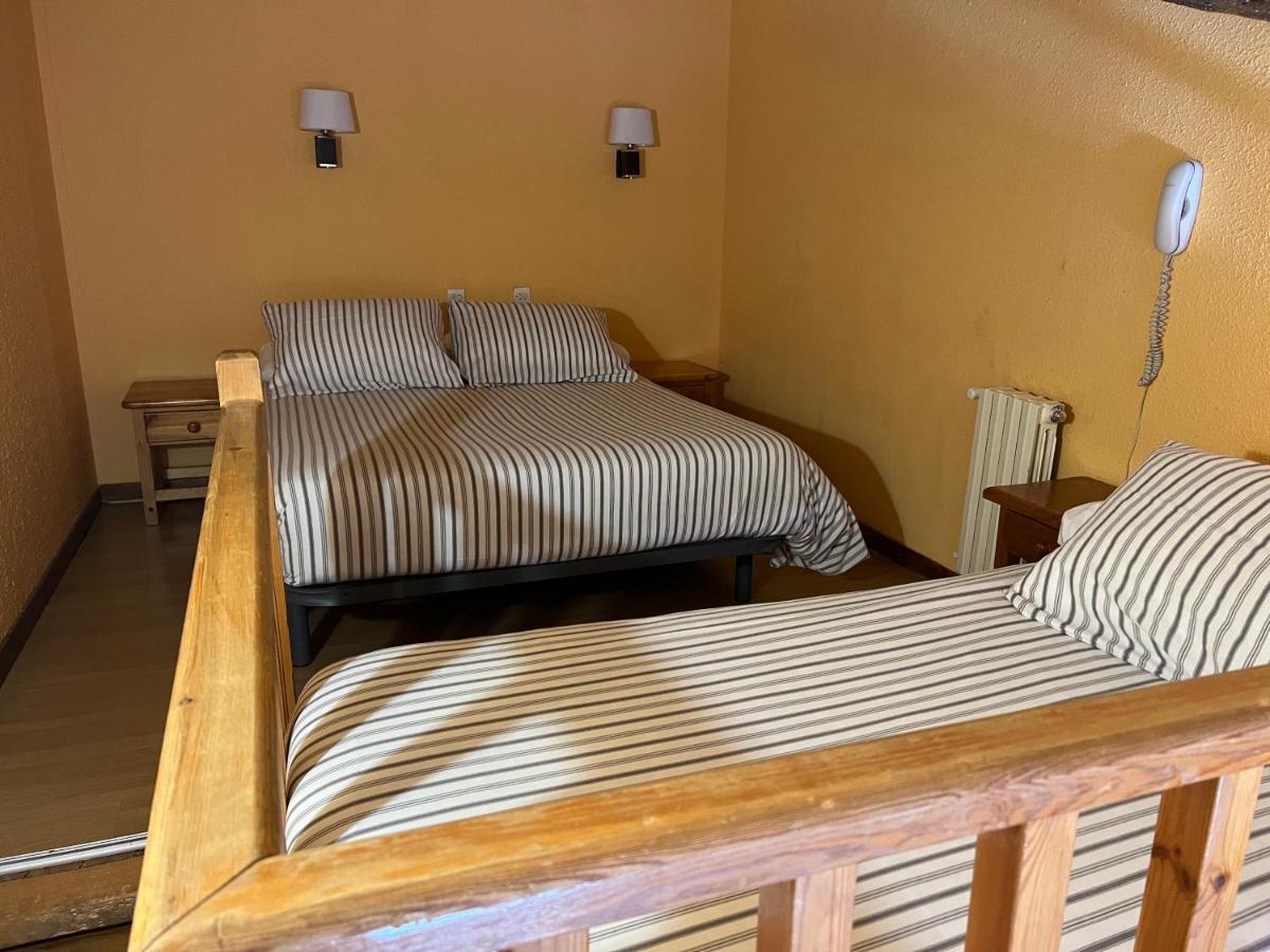 Hotel Copacabana パス・デ・ラ・カサ エクステリア 写真