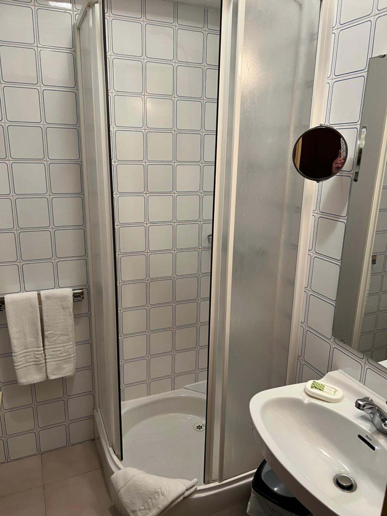 Hotel Copacabana パス・デ・ラ・カサ エクステリア 写真