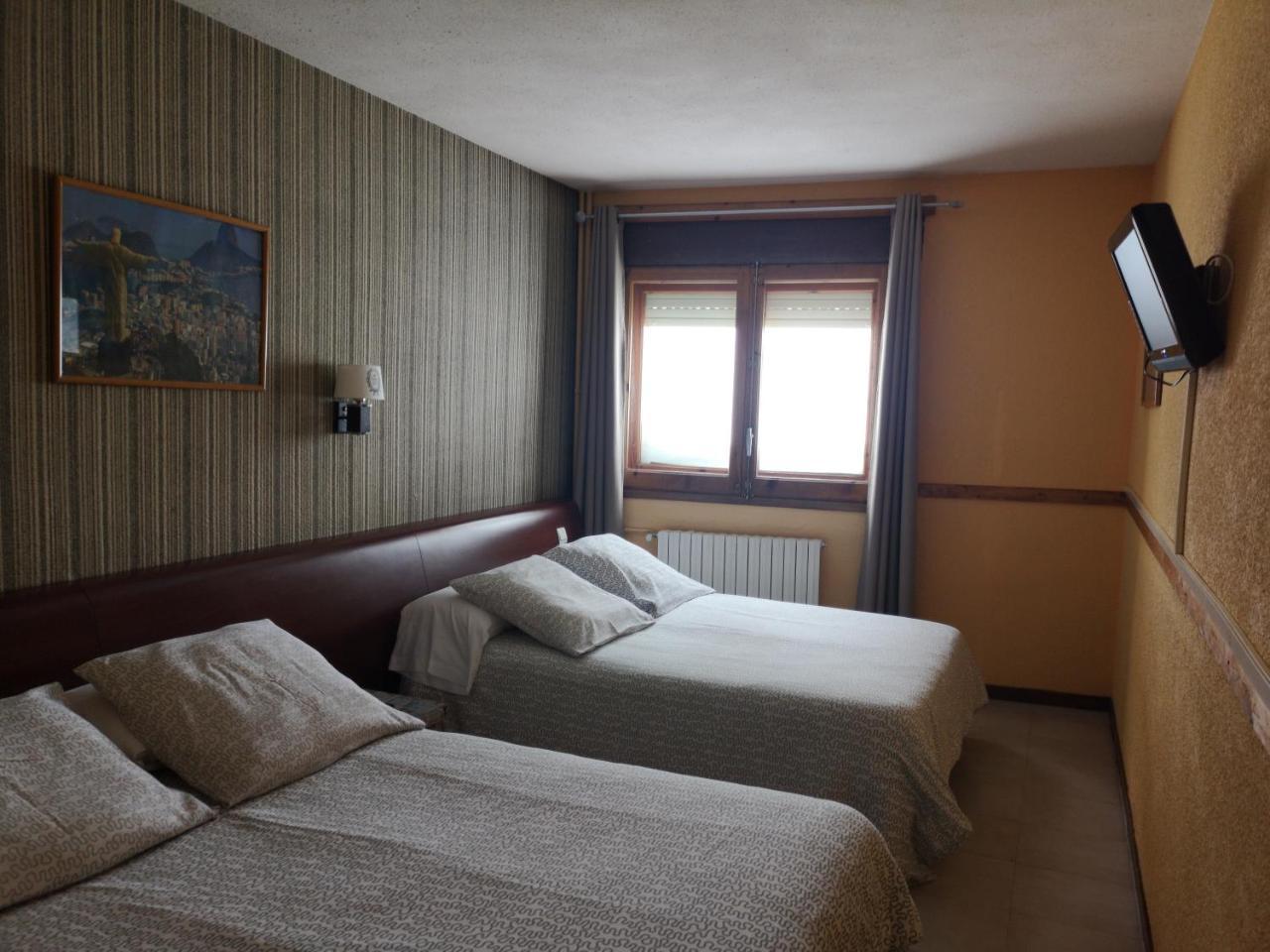 Hotel Copacabana パス・デ・ラ・カサ エクステリア 写真